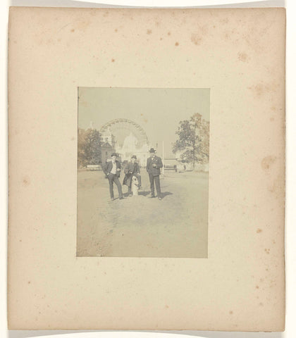 Jan C. Schüller en Tony Artz voor Mr. Ferris’ Wheel op de wereldtentoonstelling in St. Louis (Louisiana Purchase Exposition), 1904, unknown, 1904 Canvas Print