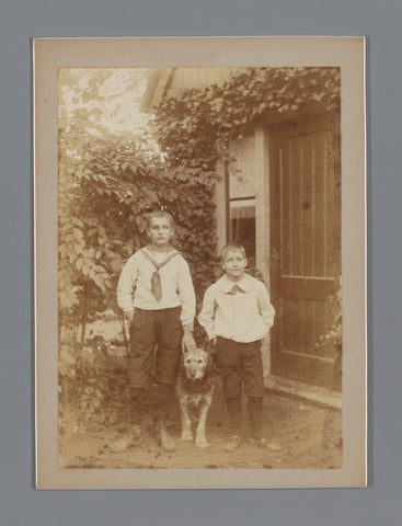 Portrait of Willem and Goverdus Henricus Jonker, Cornelia Hendrika Jonker (attributed to), 1910 Canvas Print