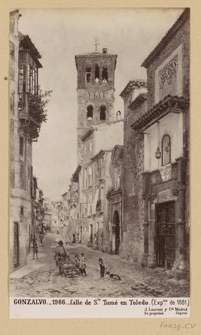 Photo reproduction of a painting of the Iglesia de Santo Tomé in Toledo by Pablo Gonzalvo, Juan Laurent, 1881 - 1883 Canvas Print