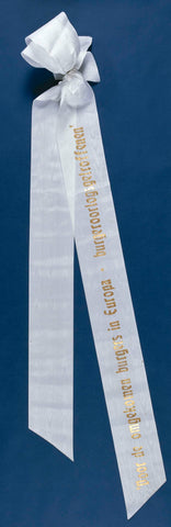 Ribbon 'Voor dekilled burgers in Europa - burgeroorlogsgetroffenen', anonymous, 2000 Canvas Print