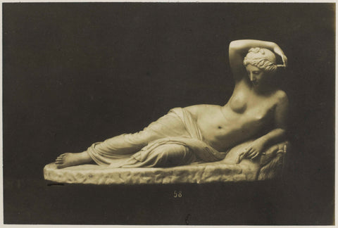 Sculptuur van Arethusa door Frederick Thrupp, tentoongesteld op de Great Exhibition of the Works of Industry of All Nations van 1851 in Londen, anonymous, 1851 Canvas Print