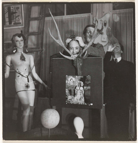 Demonstration of three gentlemen with antlers and painting during the opening of the exhibition in Galerie Robert in Amsterdam 1938 Exposition Internationale du Surrealisme, Lilly Samuel, 1938 Canvas Print