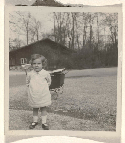 Isabel Wachenheimer in the English Gardens in Munich, in September 1930, anonymous, 1930 Canvas Print