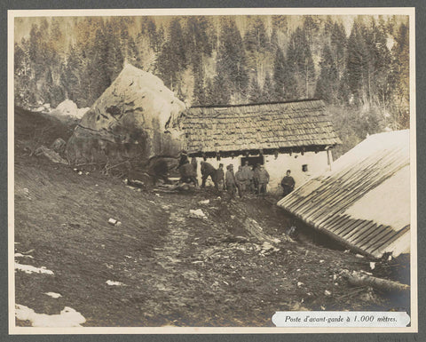 Soldiers at an outpost at an altitude of 1000 meters in the Dolomites, probably Italians, Henri de Rothschild (attributed to), 1916 Canvas Print