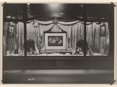 Shop window of the Deli Courant shop in Medan, W.T. Uhlenhuth, 1930 Canvas Print