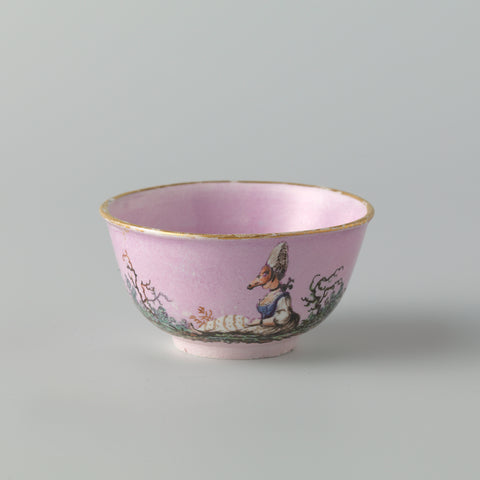 Porcelain cup, with a rose-violet fond, Manufactuur Oud-Loosdrecht (possibly), c. 1772 Canvas Print