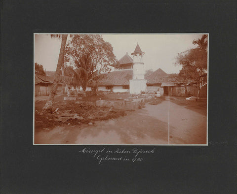 Mosque with minaret in Kebon Djeroek (Batavia), in the foreground graves, anonymous, c. 1920 Canvas Print