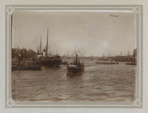 Motor ships on the Meuse, on the horizon (presumably) the Barendrecht bridge, Folkert Idzes de Jong, c. 1905 - c. 1907 Canvas Print