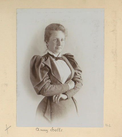 Annie Holle, Hendrik Herman van den Berg, in or after 1890 - in or before 1894 Canvas Print