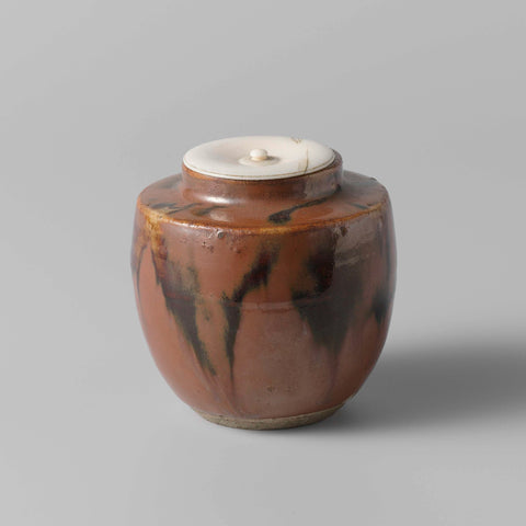 Tea caddy with a green brown glaze, anonymous, anonymous, c. 1700 - before 1799 Canvas Print