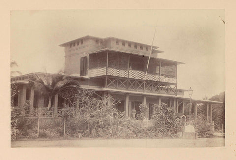 Exterior of a government building in Cameroon, front view, anonymous, 1899 Canvas Print