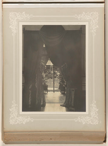 Interior of the house, O. Hisgen & Co. (possibly), 1890 - 1910 Canvas Print