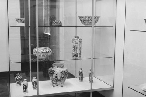 Display case with Chinese porcelain including vases and bowls, 1957 Canvas Print