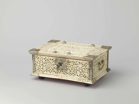 Chest , decorated with openwork ivory plates against a reflective background. Corner fittings, handles, key plate and silver key, anonymous, c. 1690 - c. 1710 Canvas Print