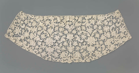 Jabot of needle lace with fan-shaped palmettes, anonymous, c. 1875 - c. 1909 Canvas Print