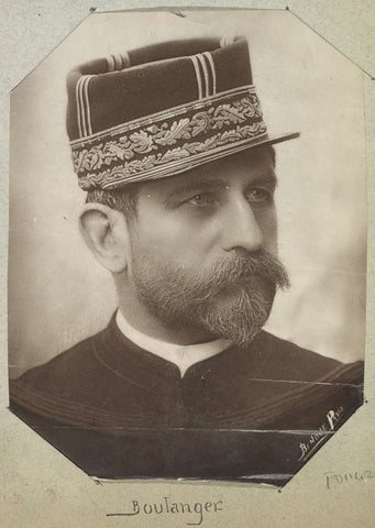 Portrait of Georges Boulanger, French general and minister, Félix Nadar (attributed to), c. 1890 - c. 1900 Canvas Print