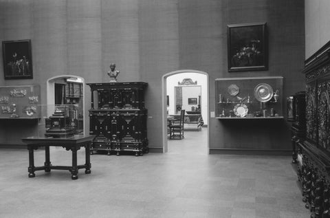 Room 254 with display cases, cupboard, table and two passageways, 1953 Canvas Print