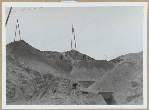 Building site of air raid shelter B in Heemskerk, 1939 - 1941 Canvas Print