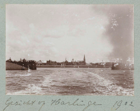 Cityscape from the sea, Frits Freerks Fountain Fz. (attributed to), 1902 Canvas Print