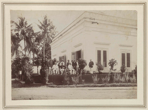 Group photo in front of a house, Kassian Céphas, 1886 Canvas Print