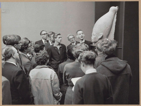 Visitors at the King's Head with the white crown of Upper Egypt in October 1960, c. 1960 Canvas Print