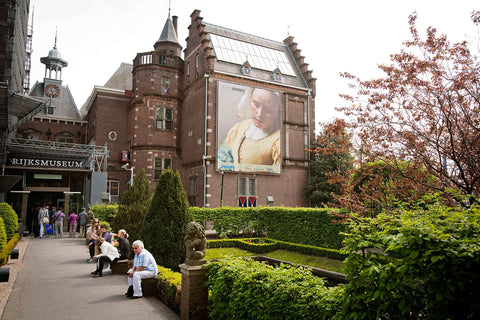 Visitors sitting and standing in the garden in front of the Fragmentengebouw, at the entrance, 2010 Canvas Print