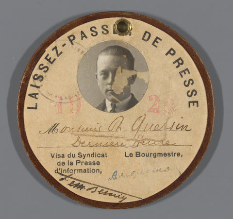 Portrait of journalist Ph. Quersin of the newspaper 'La Dernière Heure', on round press card, 1925, anonymous, 1925 Canvas Print