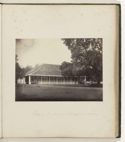 Batavia - private house on the Place Royale (mr Melbourne), Woodbury &Page, 1863 - 1866 Canvas Print