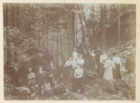 Portrait of the Kessler and Heyning families in the forest in the Harz, Geldolph Adriaan Kessler, c. 1903 Canvas Print