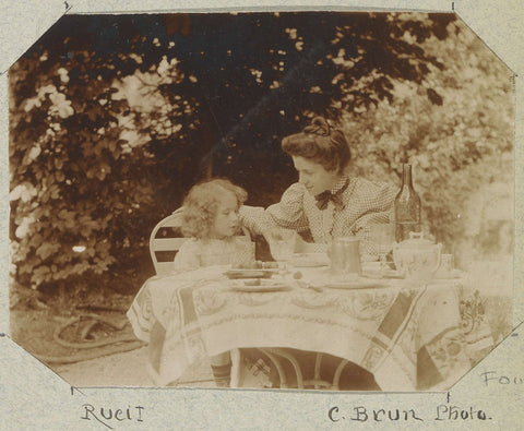 Portrait of a French mother and daughter in a garden in Rueil, C. Brun, c. 1890 - c. 1900 Canvas Print