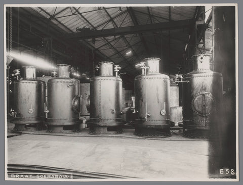 Mother's fermentation devices, anonymous, 1920 - 1940 Canvas Print