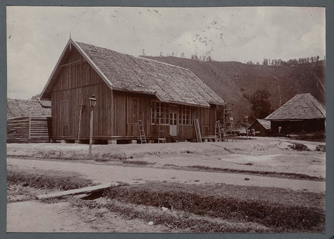 Completed house in a bivouac, anonymous, 1903 - 1913 Canvas Print