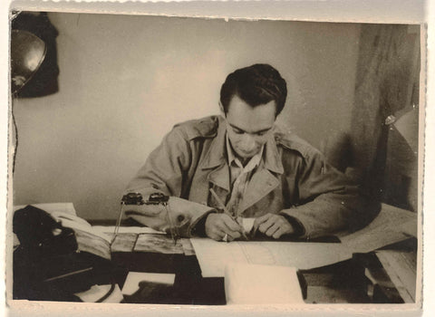 Karl-Heinz Arndtheim, the second husband of Isabel Wachenheimer, writing to a desk with a map in front of him on the office, 1949-1955, anonymous, 1949 - 1955 Canvas Print