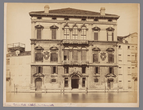 Façade of the Palazzo Balbi in Venice, anonymous, 1851 - 1900 Canvas Print