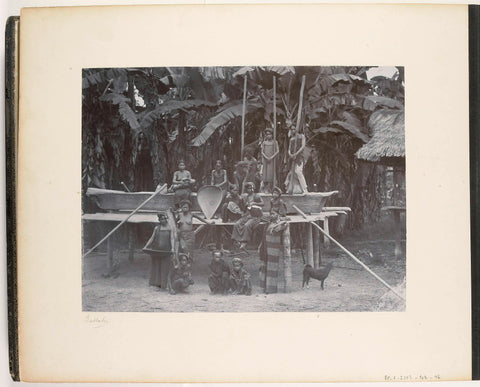 Group portrait of Batak women with tools for rice stamping, Sumatra (Battakfrauen, Reis stampfend), Stafhell & Kleingrothe, c. 1890 - c. 1895 Canvas Print