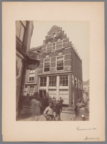 Building at Voorstraat 321 in Dordrecht, anonymous (Monumentenzorg) (attributed to), A.J.M. Mulder (possibly), c. 1880 - c. 1910 Canvas Print