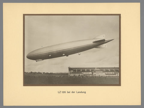 Landing of the zeppelin, anonymous, 1924 Canvas Print