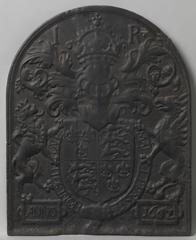 Fireplace plate with the coat of arms of England between the letters I and R, anonymous, in or after 1602 - 1610 Canvas Print