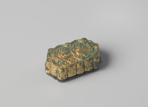 Ornamental fittings for a belt, top decorated with two phoenixes in relief, c. 907 - c. 1125 Canvas Print