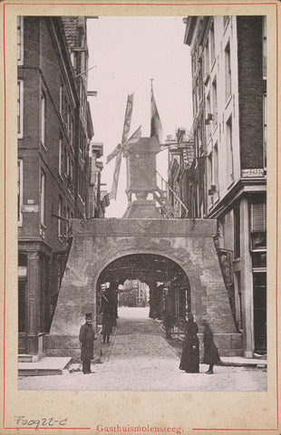 Honorary gate with windmill at the beginning of the Gasthuismolensteeg during the April Festivities in 1887 in Amsterdam, anonymous, 1887 Canvas Print