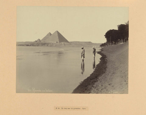 The route to the primaides in Cairo, Pascal Sébah, c. 1888 - c. 1898 Canvas Print