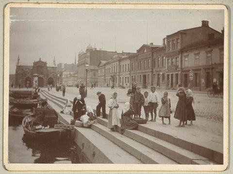 Fish market in Helsinki with moored boats on the quay., Henry Pauw van Wieldrecht (possibly), 1898 Canvas Print