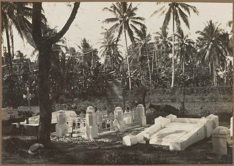 Cemetery with grave of G.J. Dammers, anonymous, 1917 - 1919 Canvas Print