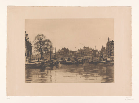 View of the Waalseilandsgracht on the Bantammerbrug in Amsterdam, Willem Witsen, c. 1913 Canvas Print