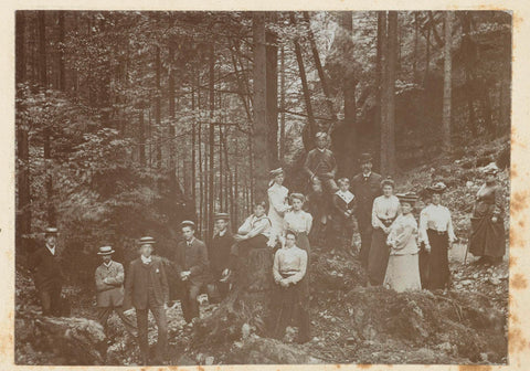 Company with the Kessler family on a walk in the forest, Geldolph Adriaan Kessler (circle of), after 1903 - c. 1906 Canvas Print