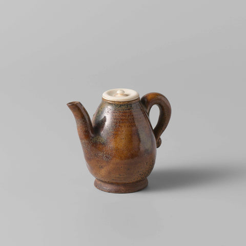 Small ewer with a light brown glaze, anonymous, anonymous, c. 1800 - c. 1899 Canvas Print