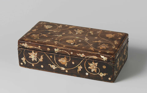 Lacquer box with inner tray and lid, anonymous, 1300 - 1500 Canvas Print